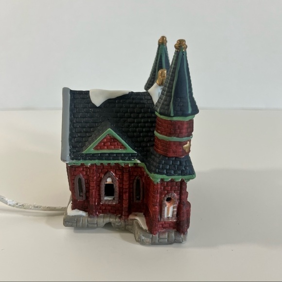 Christmas Village Porcelain Lighted House - Picture 8 of 11